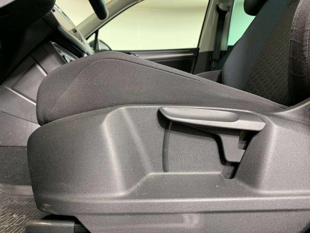 Volkswagen Tiguan б/у, 2020, Роботизированная. Фото: #14