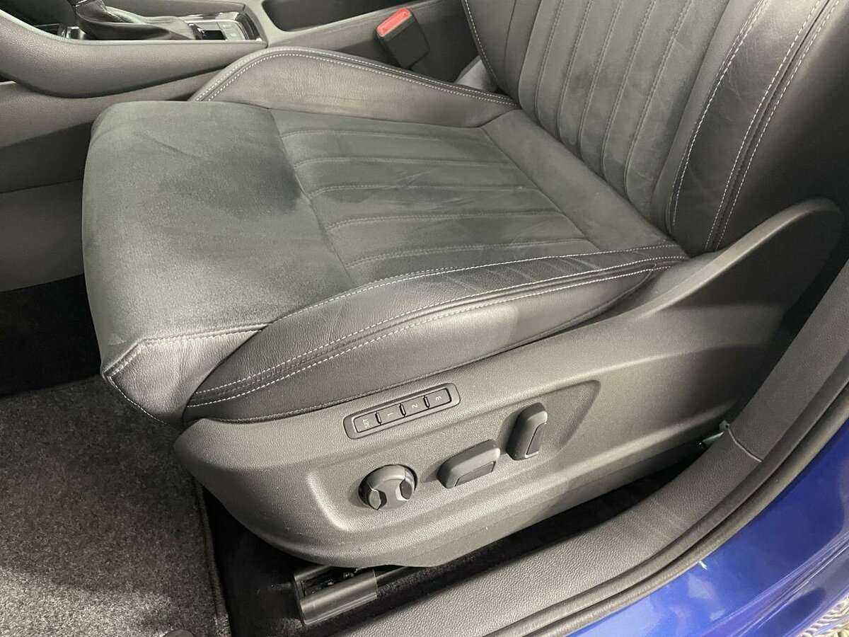 Skoda Karoq б/у, 2020, Автоматическая. Фото: #6