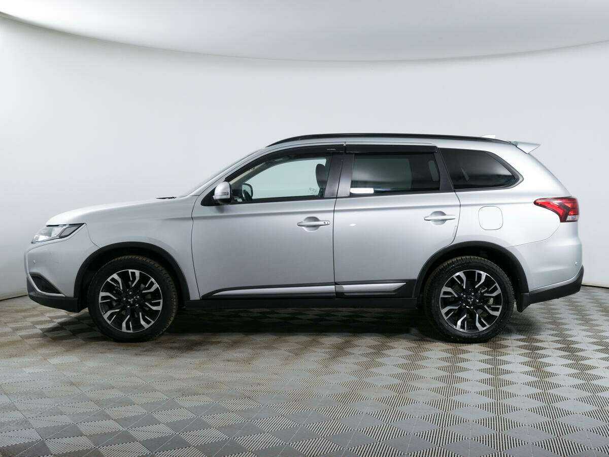 Mitsubishi Outlander б/у, 2021, Вариатор. Фото: #7