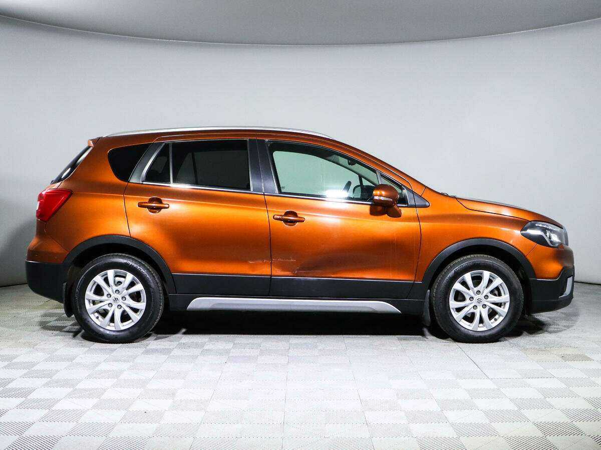 Suzuki SX4 б/у, 2016, Автоматическая. Фото: #3