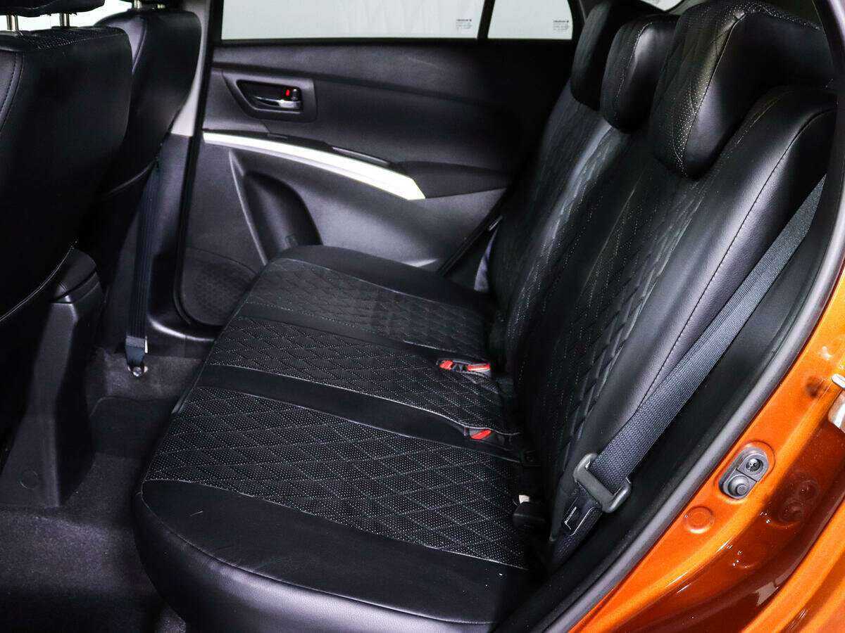 Suzuki SX4 б/у, 2016, Автоматическая. Фото: #9