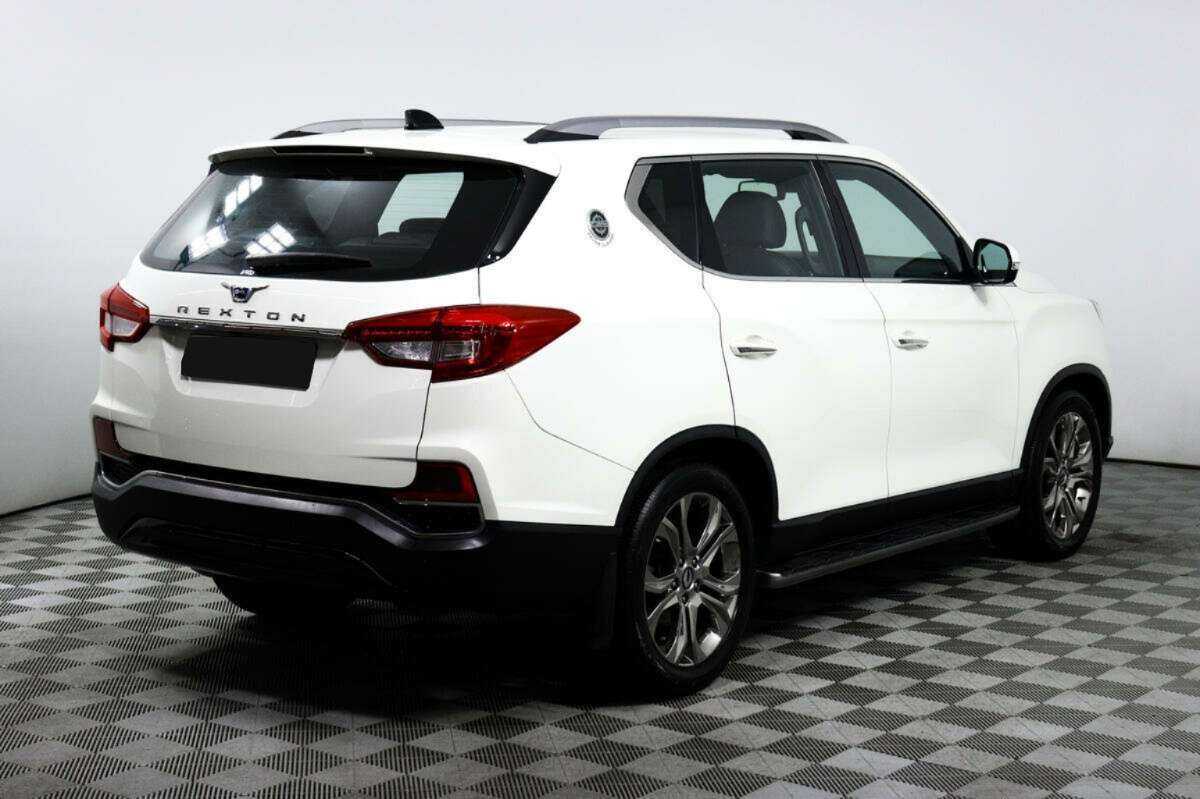 SsangYong Rexton б/у, 2018, Автоматическая. Фото: #4