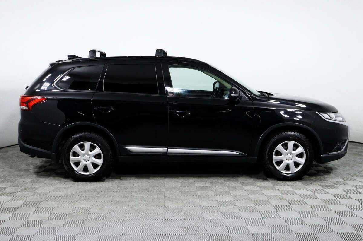 Mitsubishi Outlander б/у, 2018, Вариатор. Фото: #3