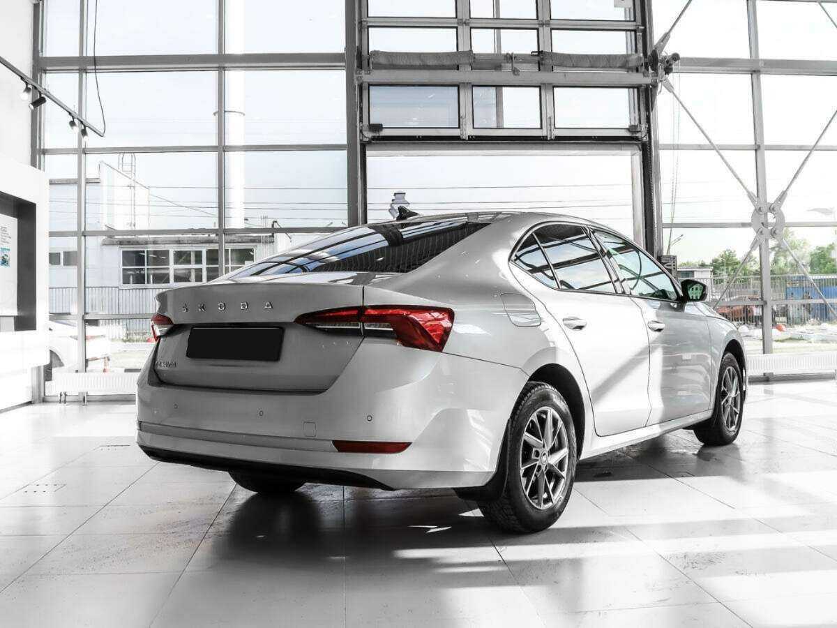 Skoda Octavia б/у, 2021, Автоматическая. Фото: #3