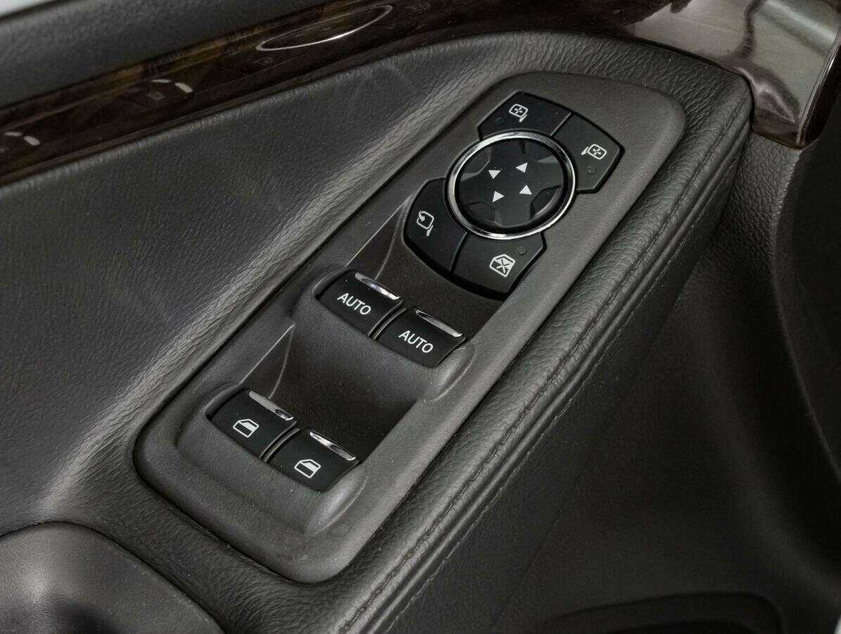 Ford Explorer б/у, 2014, Автоматическая. Фото: #16