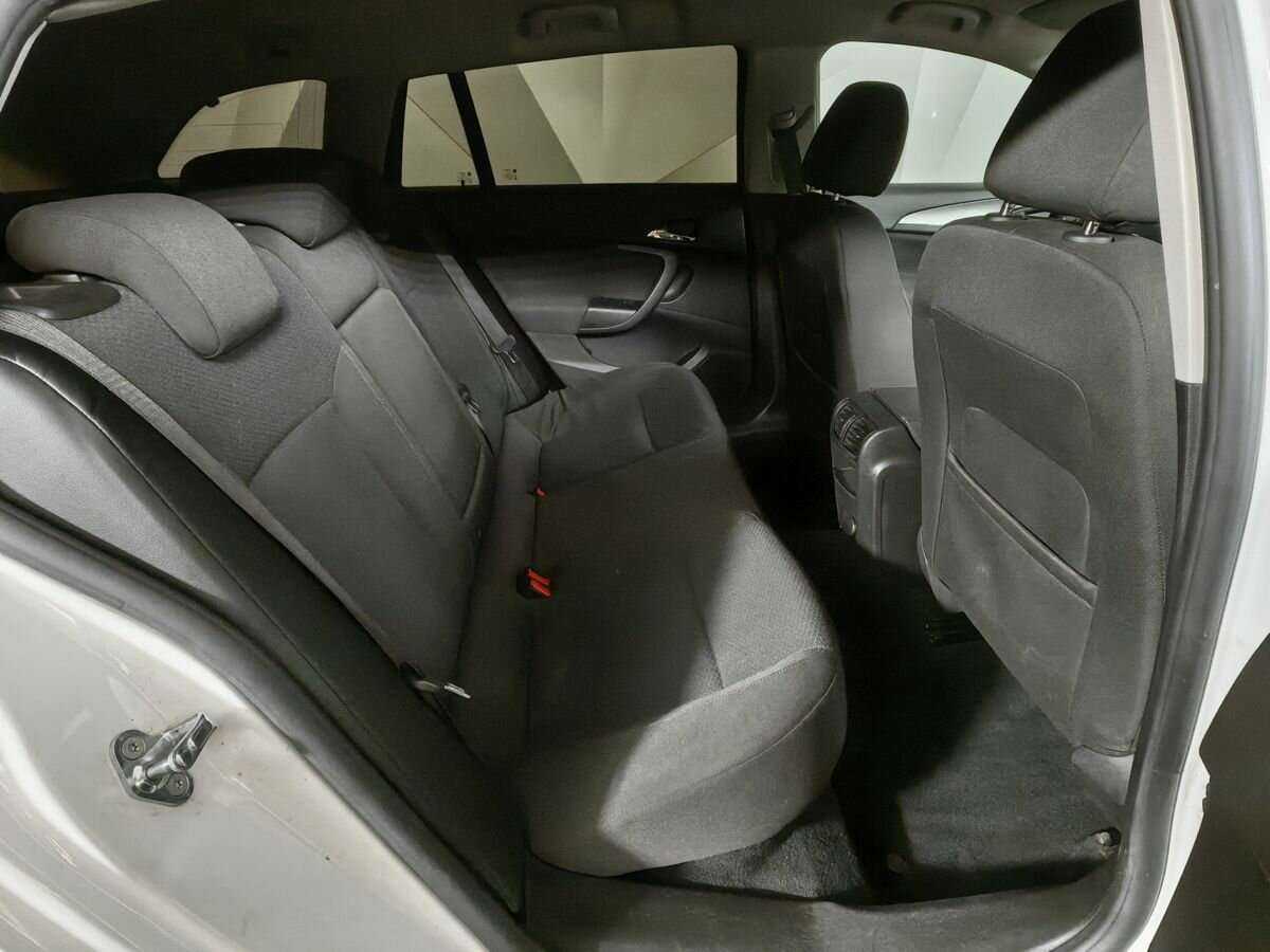 Opel Insignia б/у, 2014, Автоматическая. Фото: #11