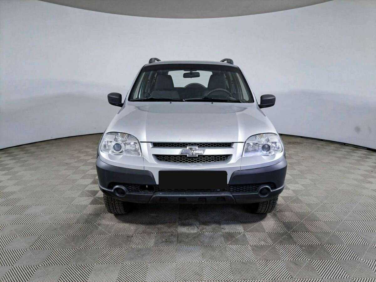 Шевроле Нива б/у, 2017, Механическая. Фото: #1