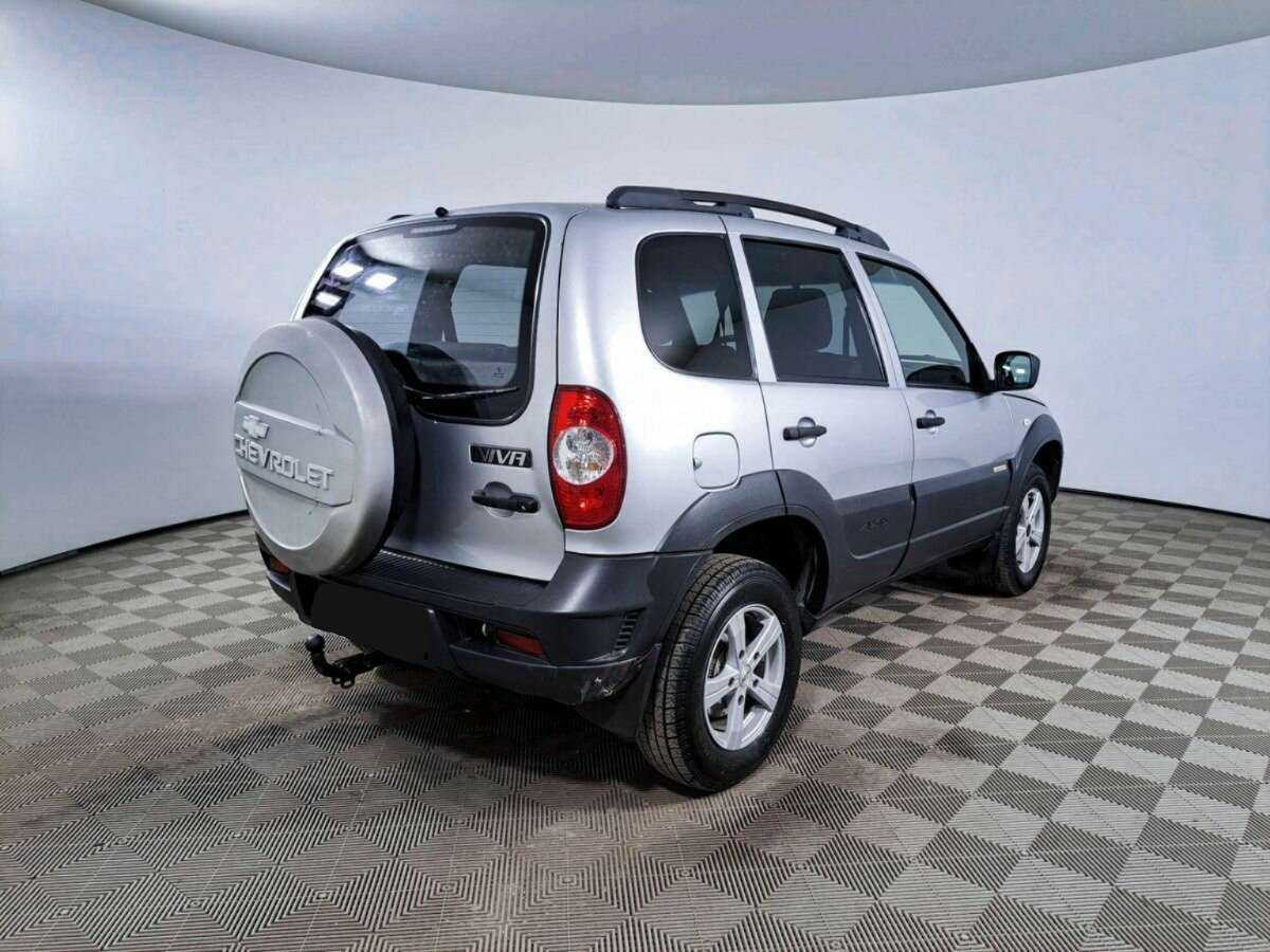 Шевроле Нива б/у, 2017, Механическая. Фото: #4