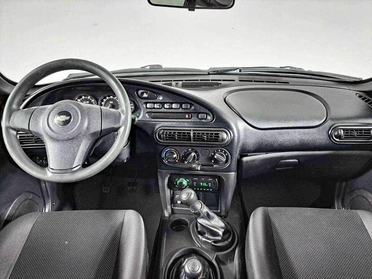 Шевроле Нива б/у, 2017, Механическая. Фото: #11