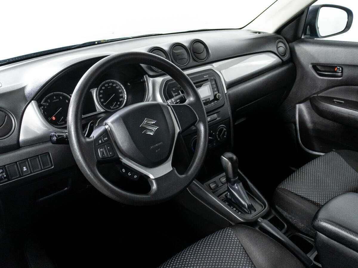Suzuki Vitara б/у, 2017, Автоматическая. Фото: #10