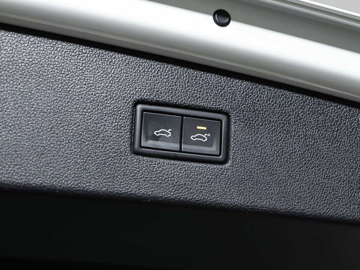 Volkswagen Tiguan б/у, 2017, Роботизированная. Фото: #22