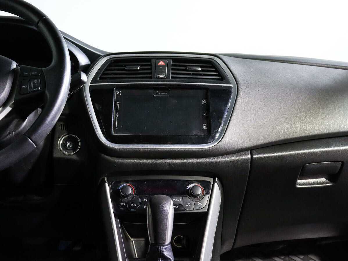 Suzuki SX4 б/у, 2017, Автоматическая. Фото: #10