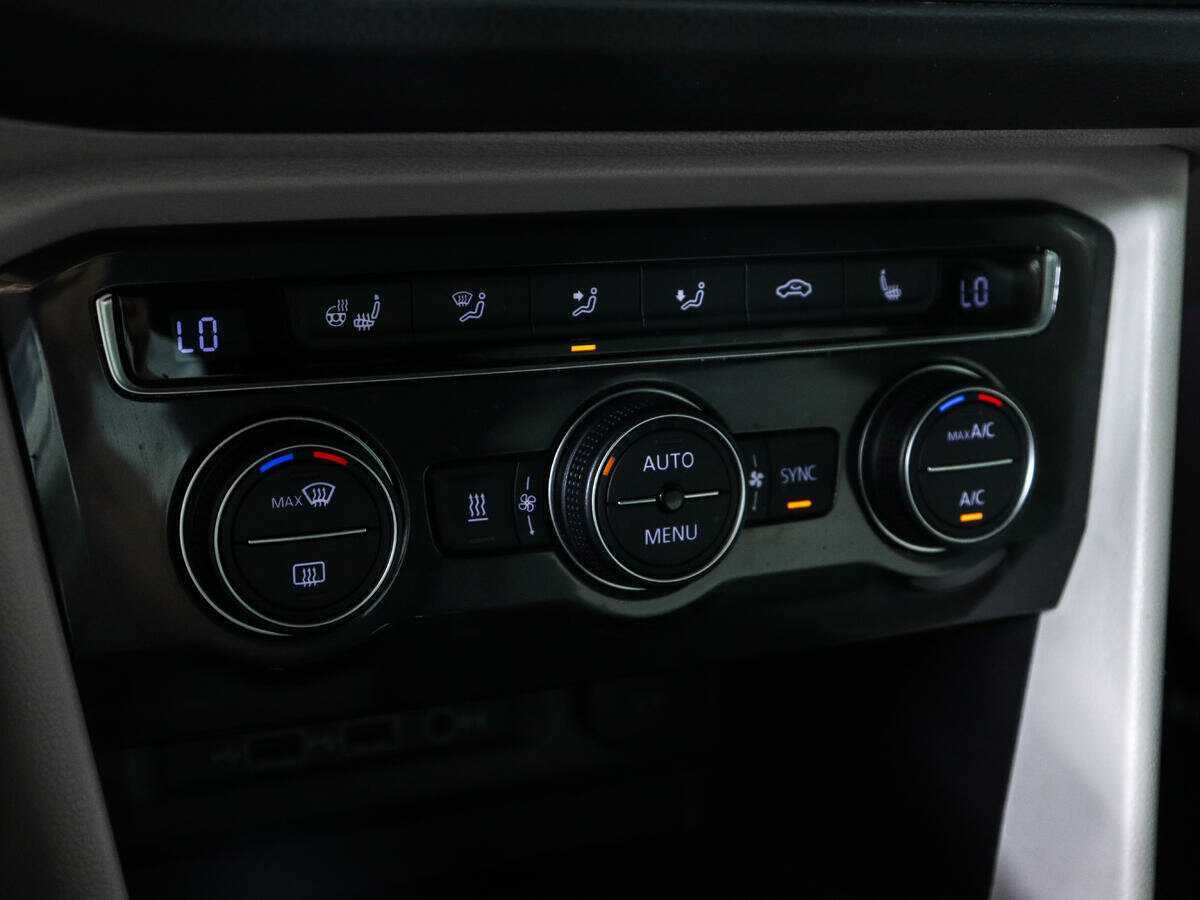 Volkswagen Tiguan б/у, 2018, Роботизированная. Фото: #15