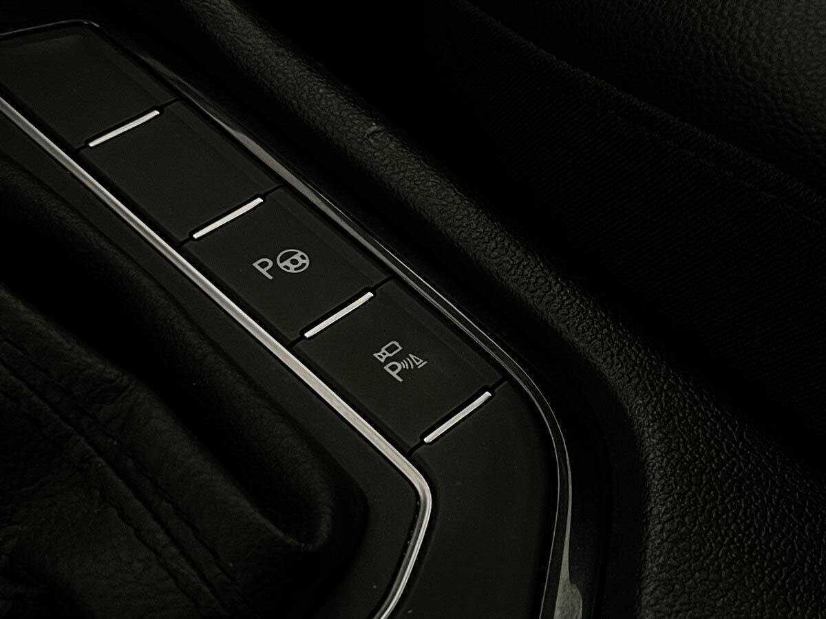 Volkswagen Tiguan б/у, 2017, Роботизированная. Фото: #15