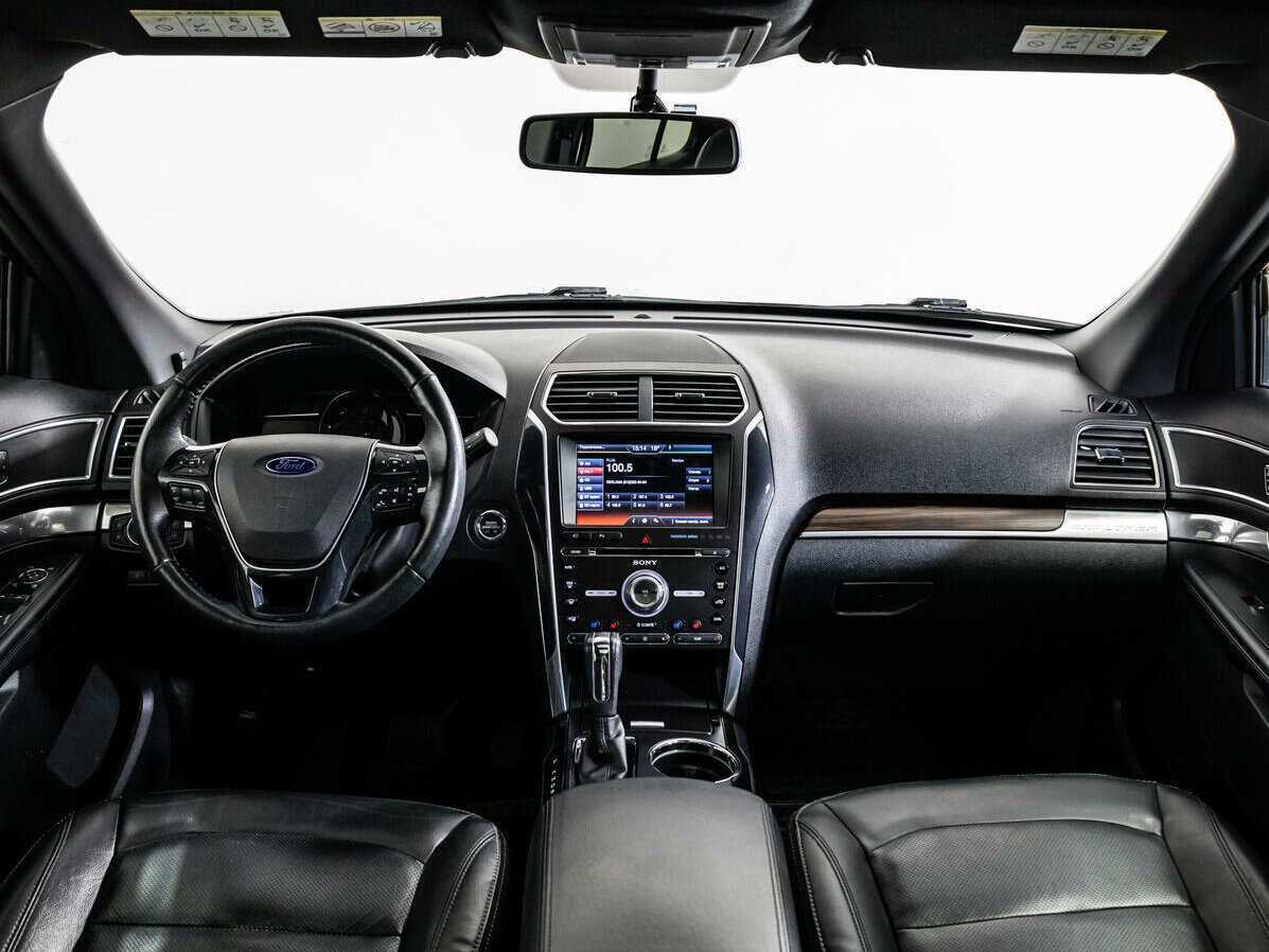 Ford Explorer б/у, 2016, Автоматическая. Фото: #12