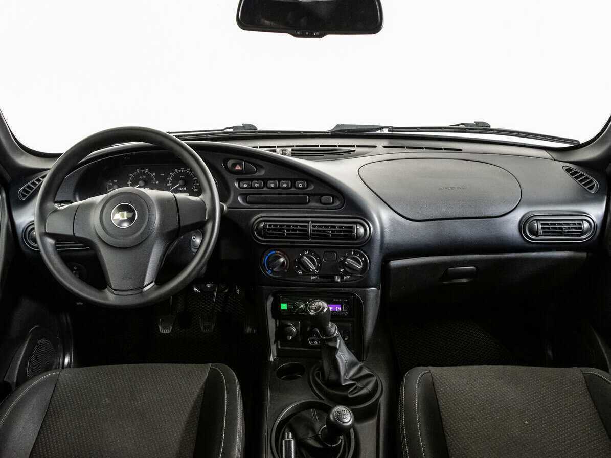 Шевроле Нива б/у, 2018, Механическая. Фото: #12