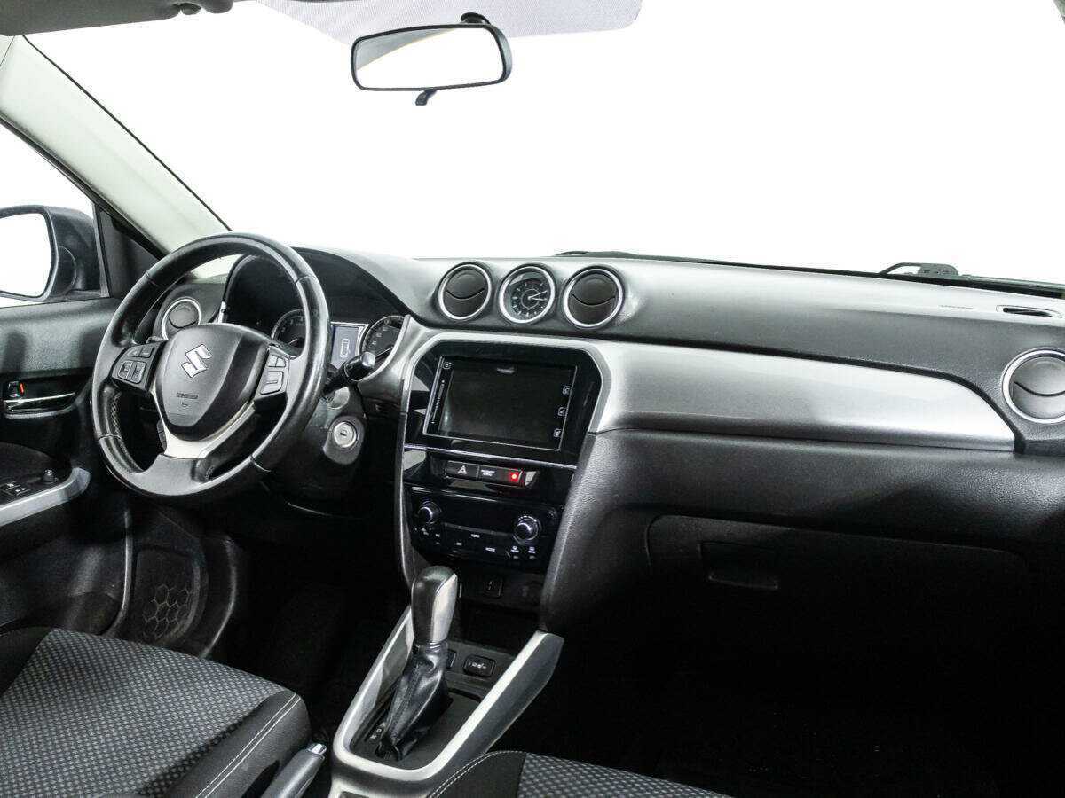 Suzuki Vitara б/у, 2017, Автоматическая. Фото: #8