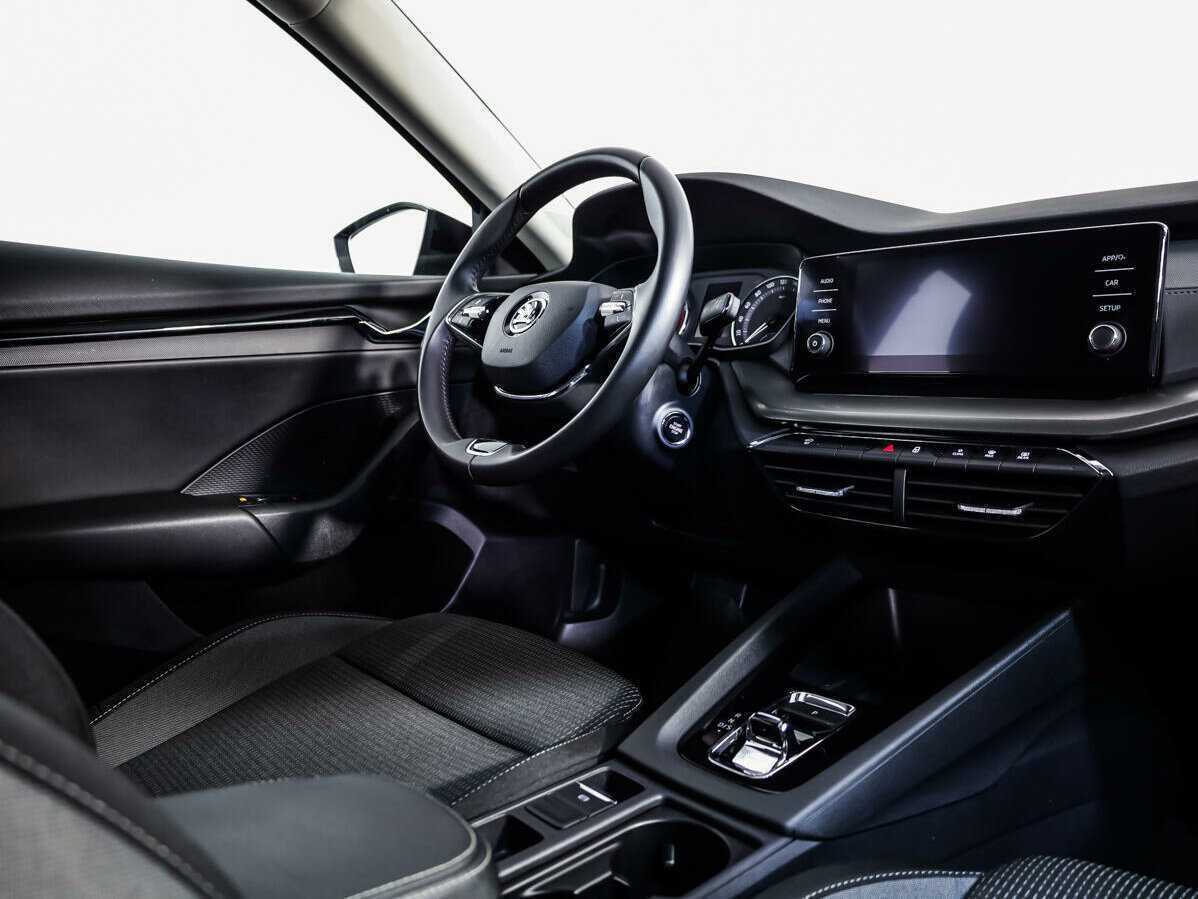 Skoda Octavia б/у, 2021, Роботизированная. Фото: #7