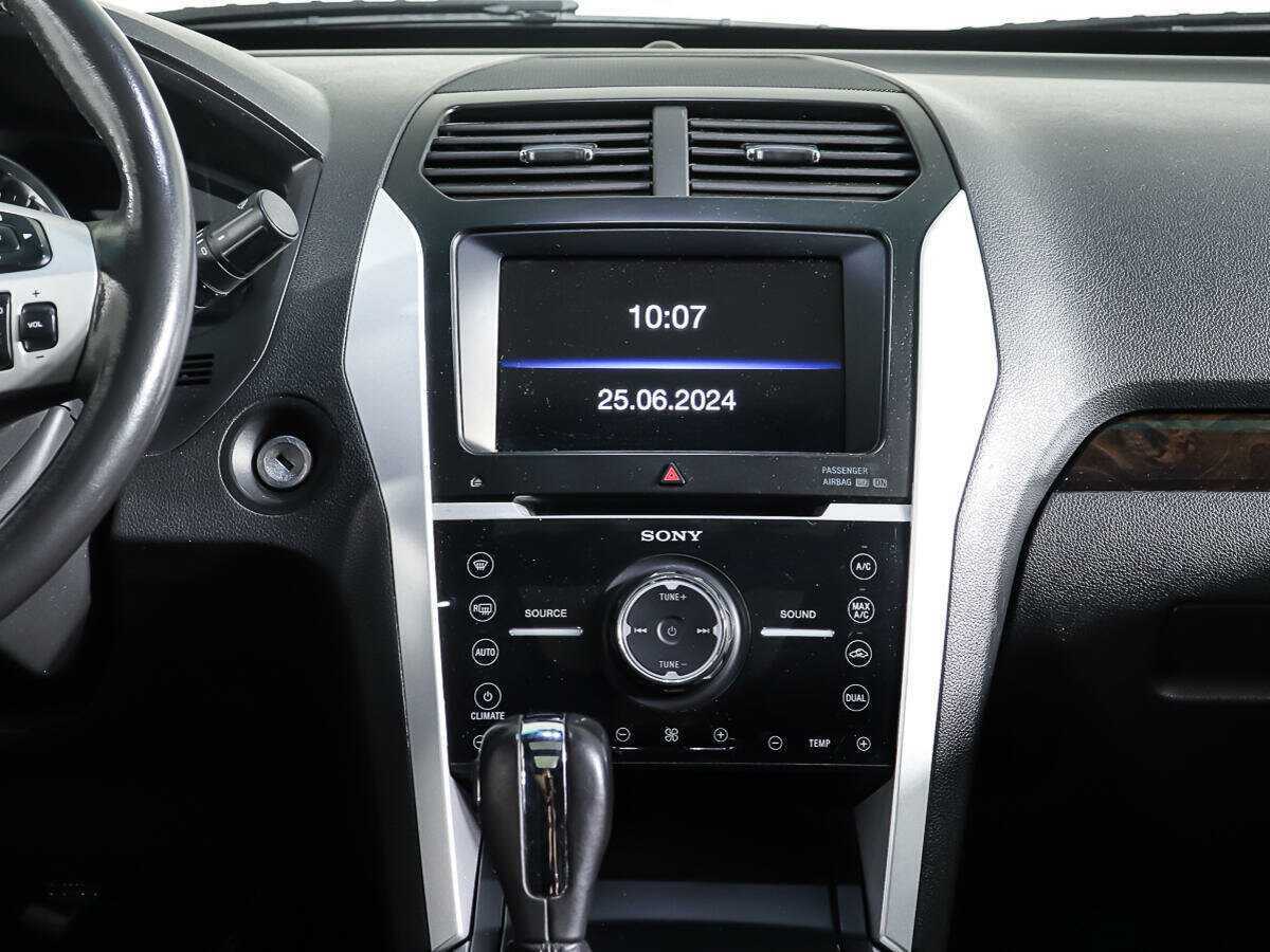 Ford Explorer б/у, 2013, Автоматическая. Фото: #12