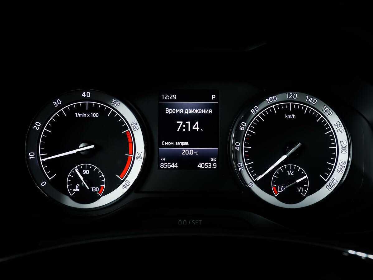 Skoda Karoq б/у, 2021, Роботизированная. Фото: #9