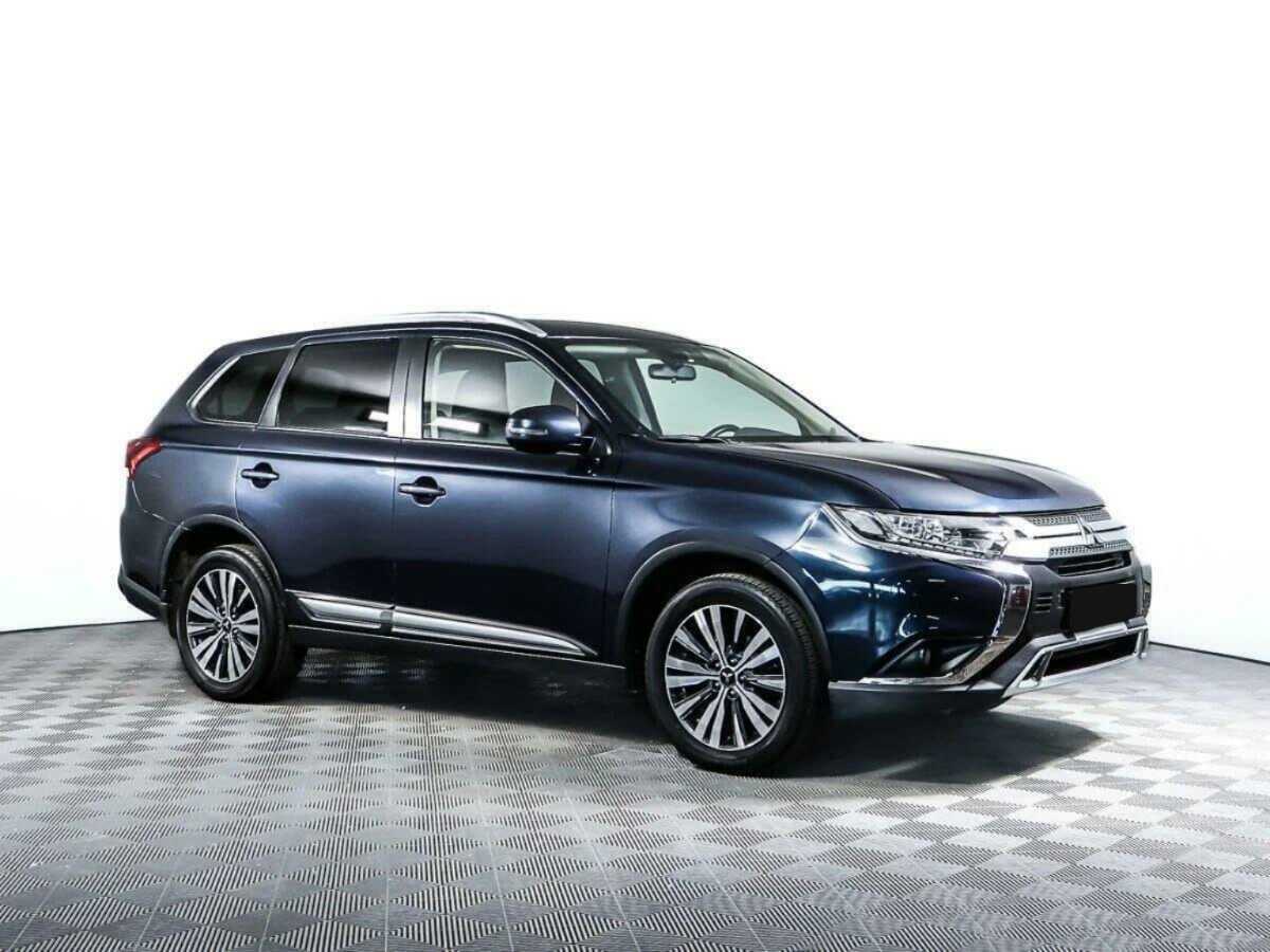 Mitsubishi Outlander б/у, 2019, Вариатор. Фото: #2