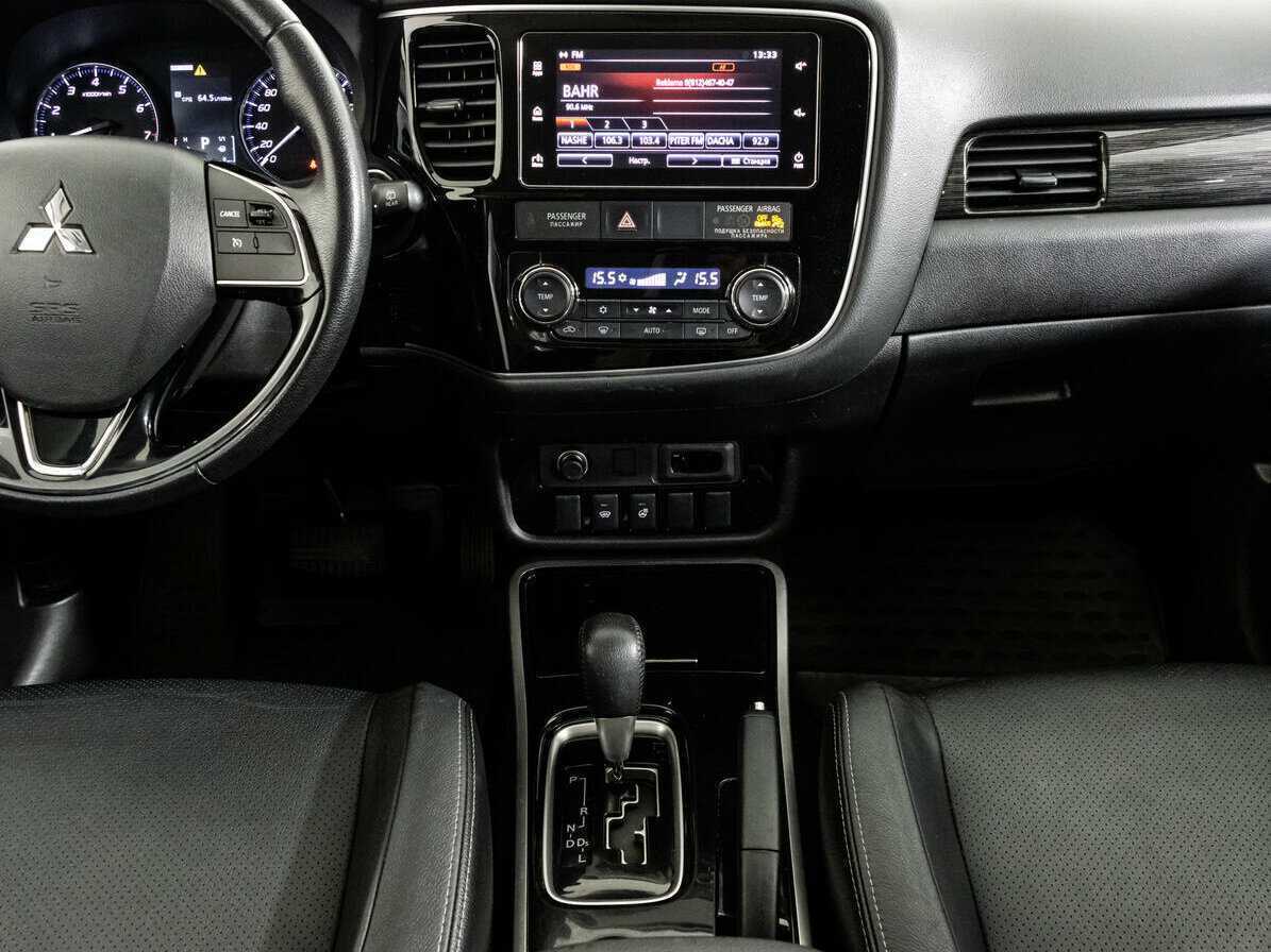 Mitsubishi Outlander б/у, 2018, Вариатор. Фото: #10
