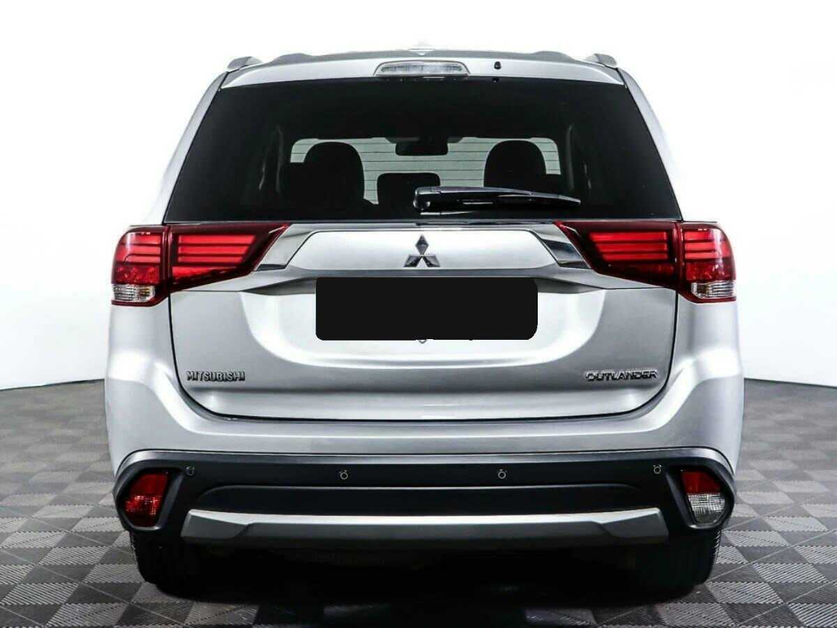 Mitsubishi Outlander б/у, 2016, Вариатор. Фото: #4