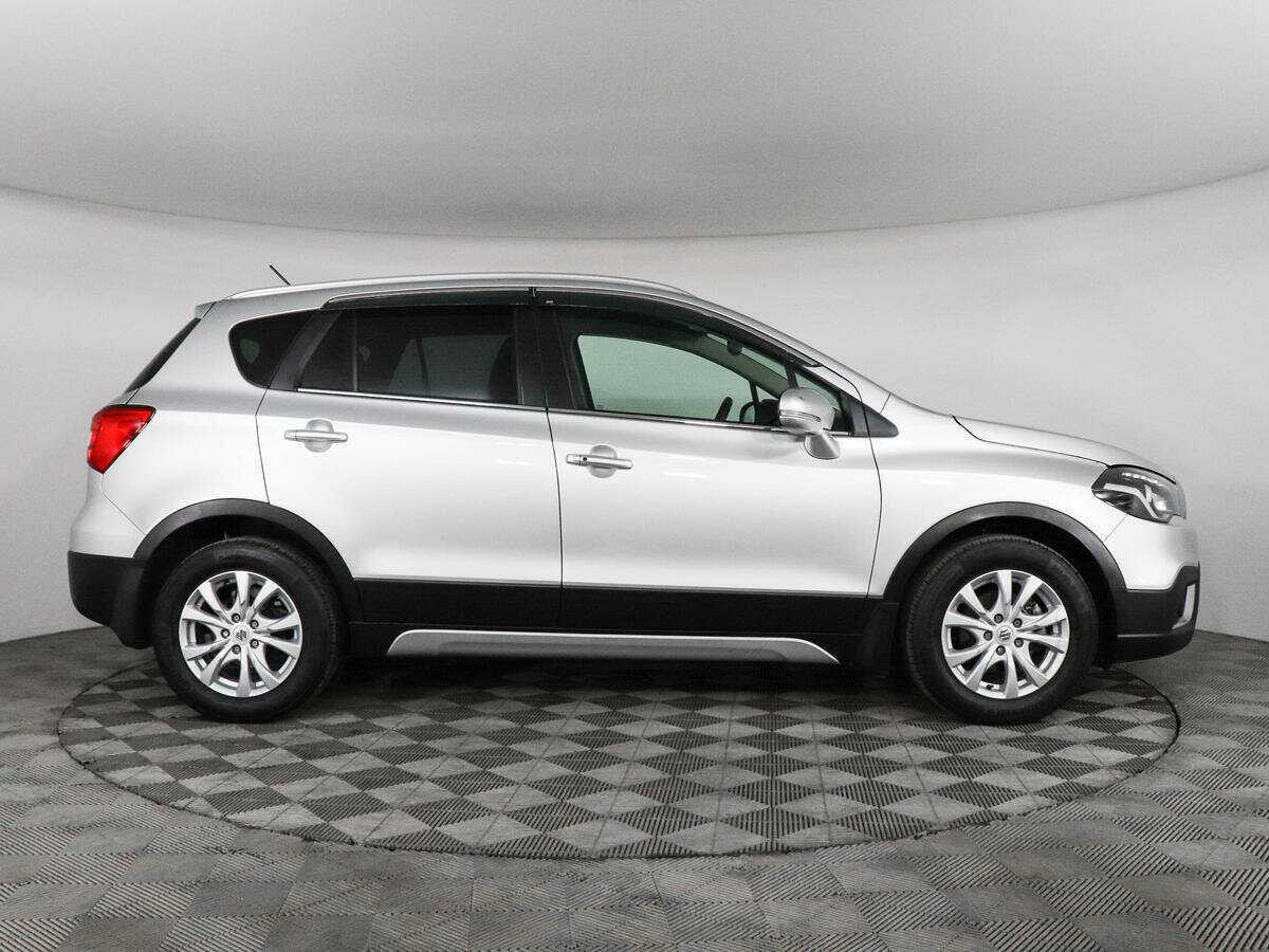 Suzuki SX4 б/у, 2021, Автоматическая. Фото: #1