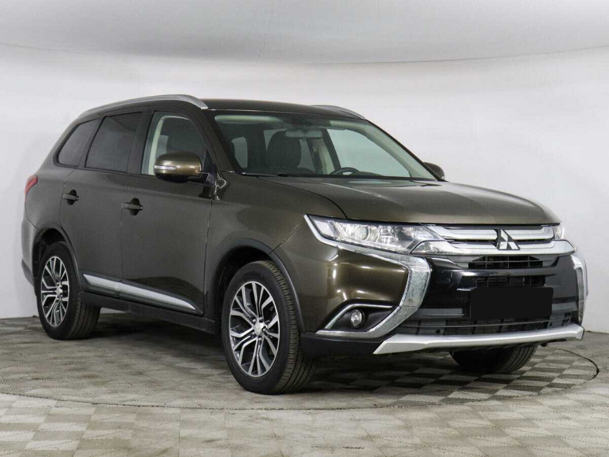 Mitsubishi Outlander б/у, 2018, Вариатор. Фото: #2