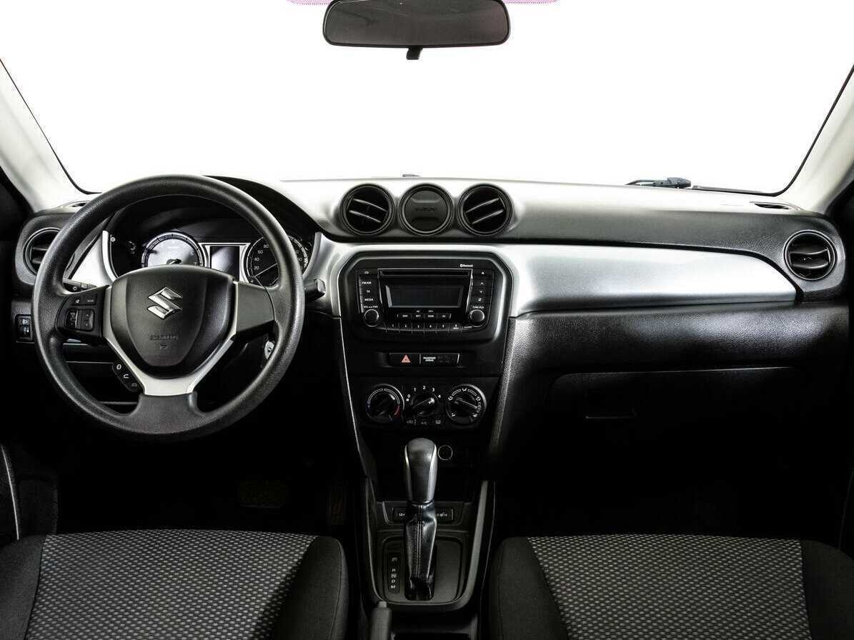 Suzuki Vitara б/у, 2017, Автоматическая. Фото: #9