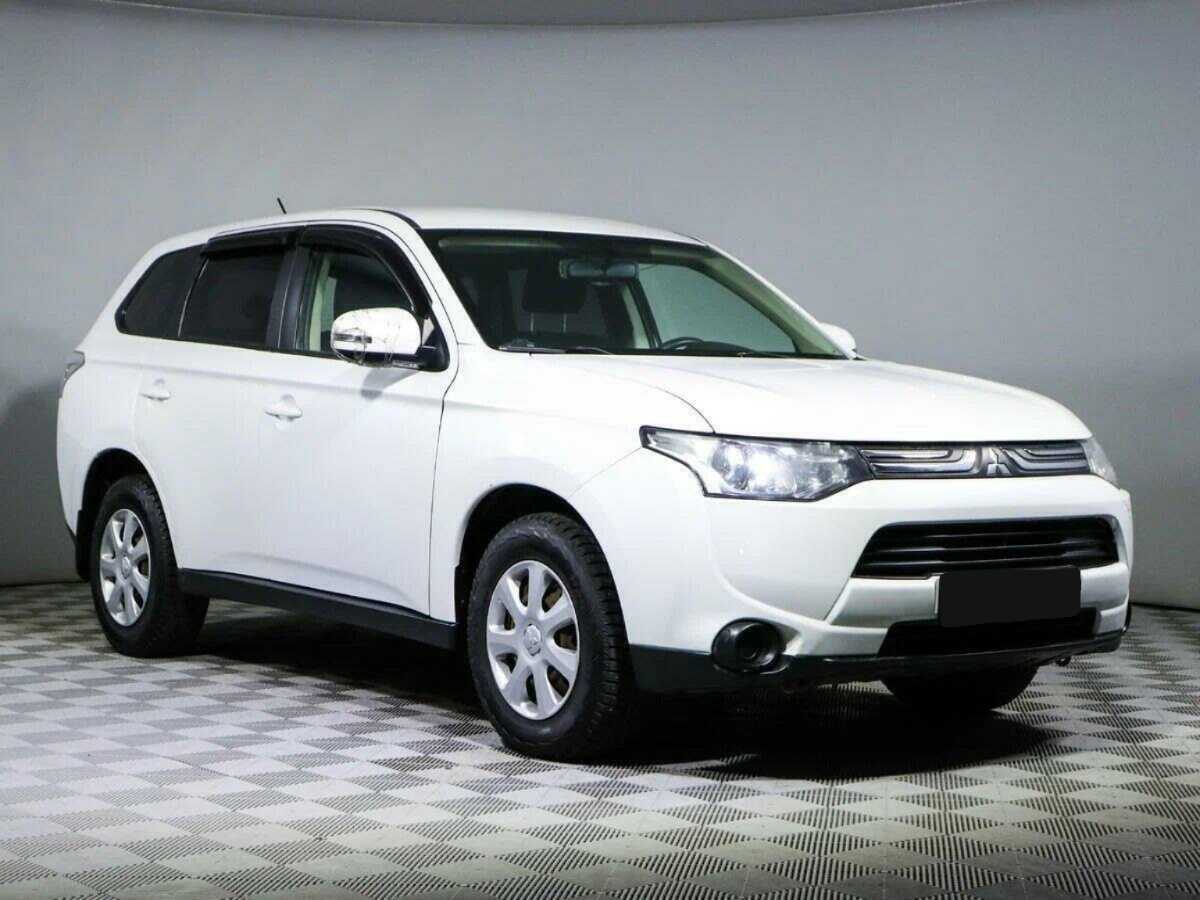 Mitsubishi Outlander б/у, 2012, Вариатор. Фото: #2