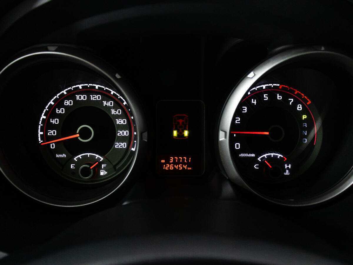 Mitsubishi Pajero б/у, 2015, Автоматическая. Фото: #11