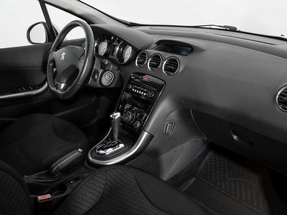 Пежо 308 б/у, 2012, Автоматическая. Фото: #10