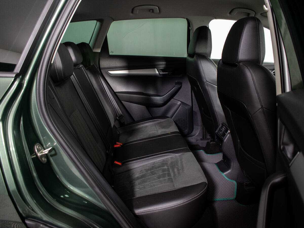 Skoda Karoq б/у, 2020, Автоматическая. Фото: #9