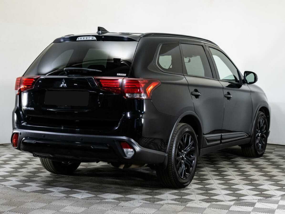 Mitsubishi Outlander б/у, 2021, Вариатор. Фото: #4