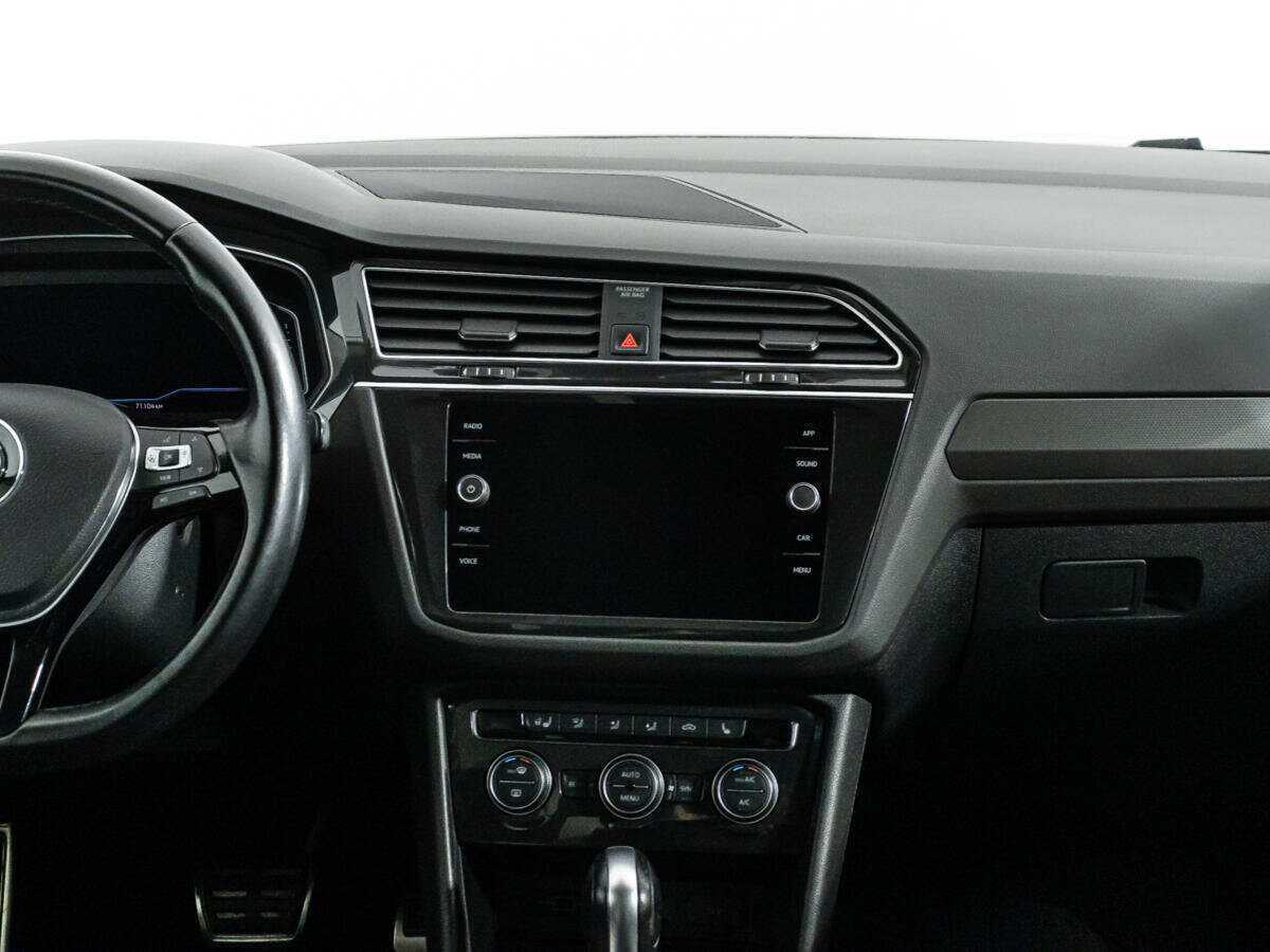 Volkswagen Tiguan б/у, 2020, Роботизированная. Фото: #13