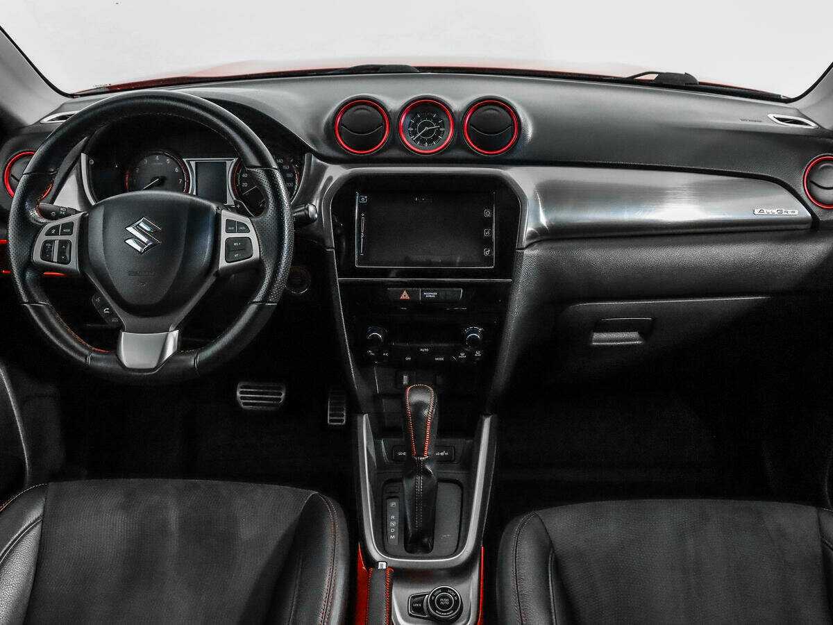 Suzuki Vitara б/у, 2017, Автоматическая. Фото: #12