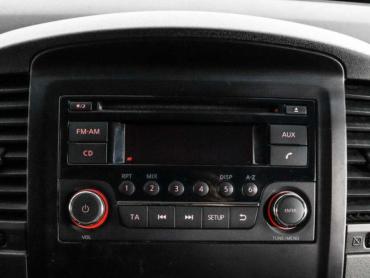 Nissan Pathfinder б/у, 2013, Механическая. Фото: #13