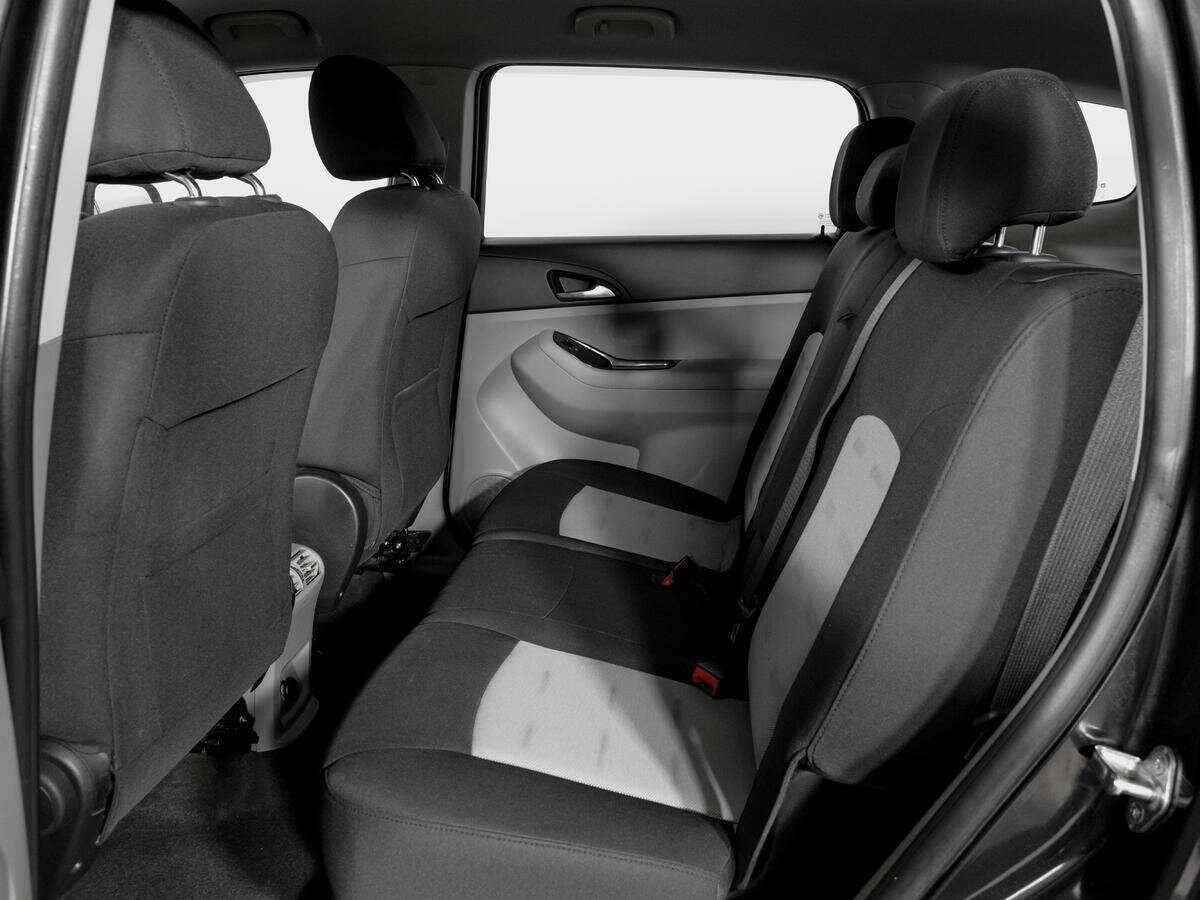 Chevrolet Orlando б/у, 2014, Механическая. Фото: #9