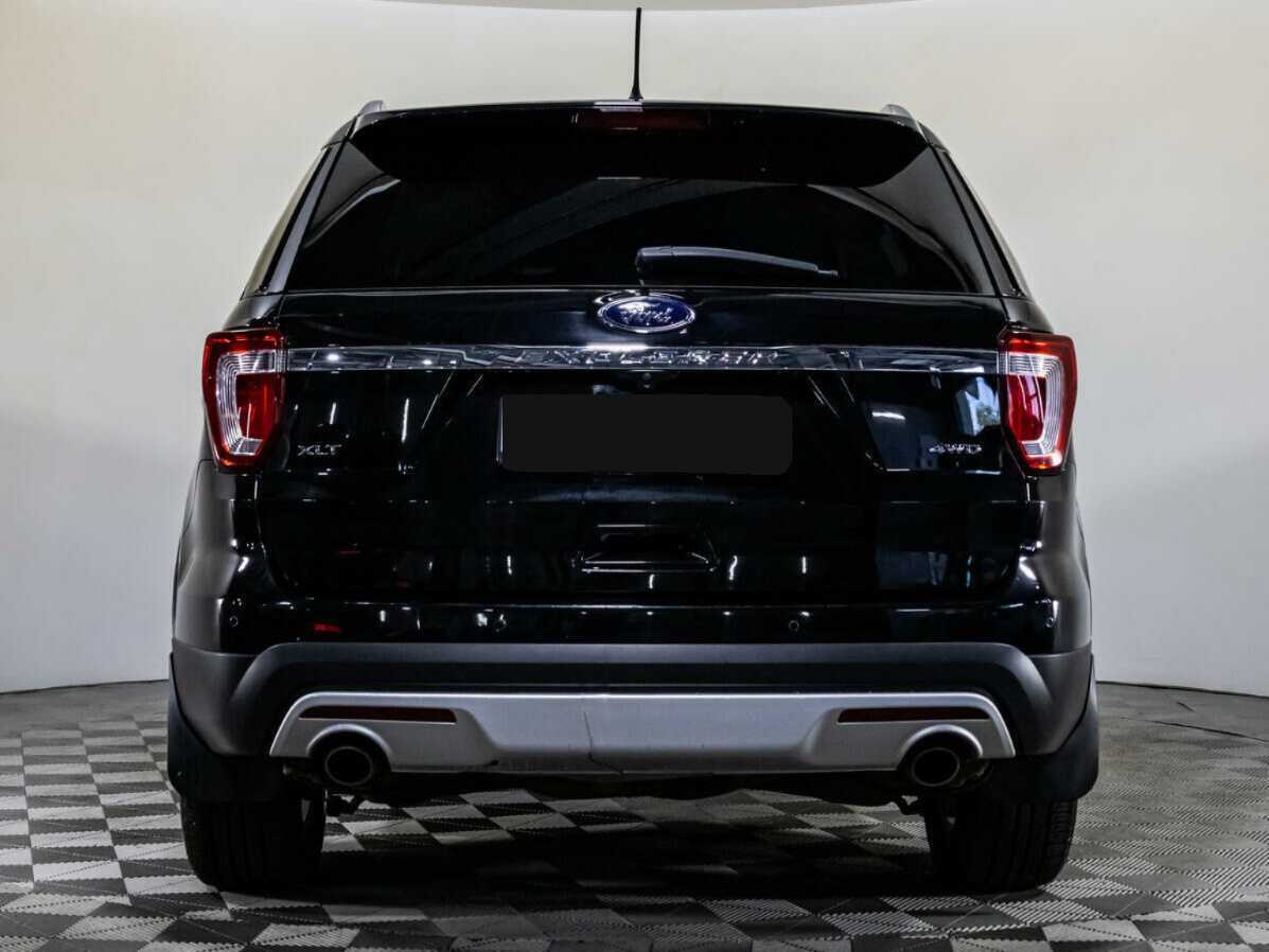 Ford Explorer б/у, 2017, Автоматическая. Фото: #4