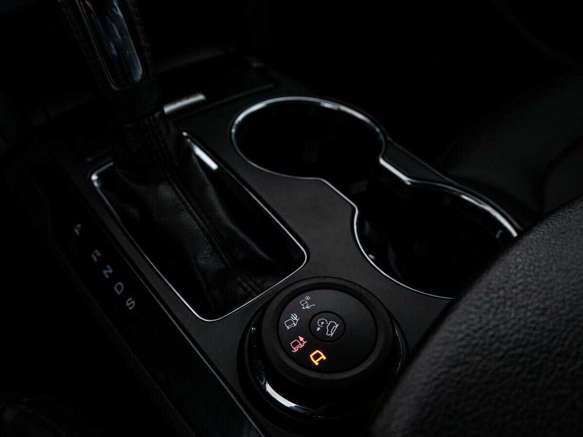 Ford Explorer б/у, 2017, Автоматическая. Фото: #11