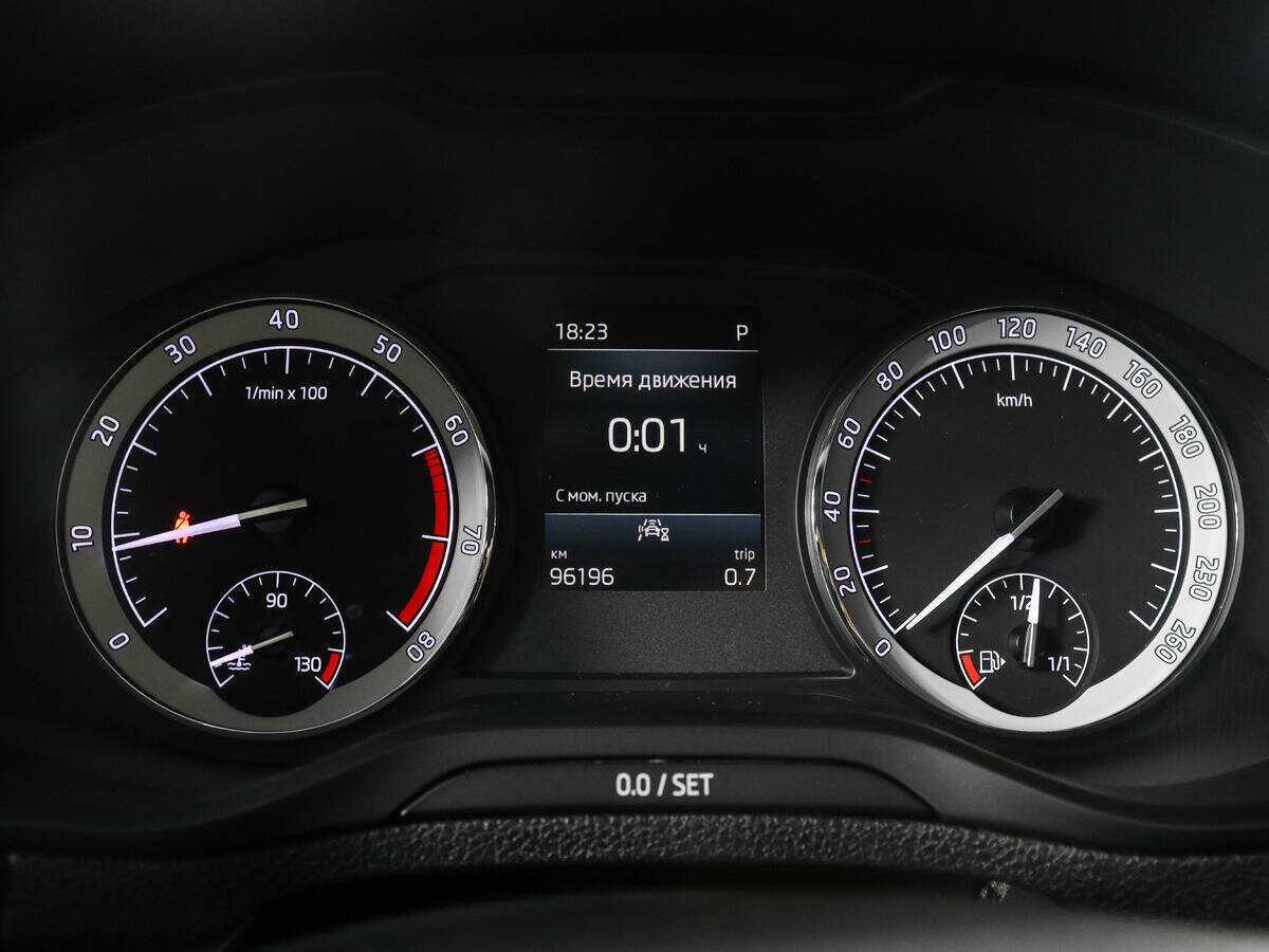 Skoda Karoq б/у, 2020, Автоматическая. Фото: #10