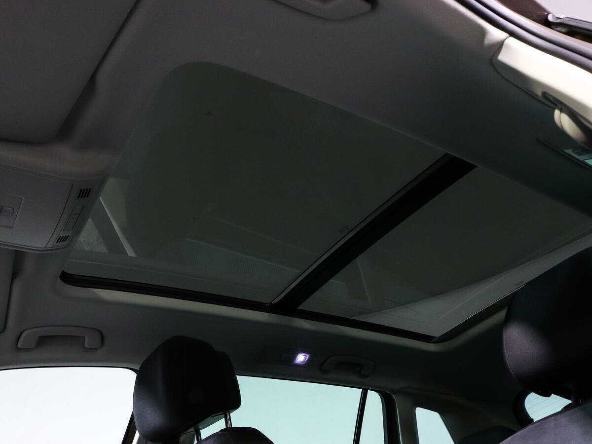 Volkswagen Tiguan б/у, 2017, Роботизированная. Фото: #12