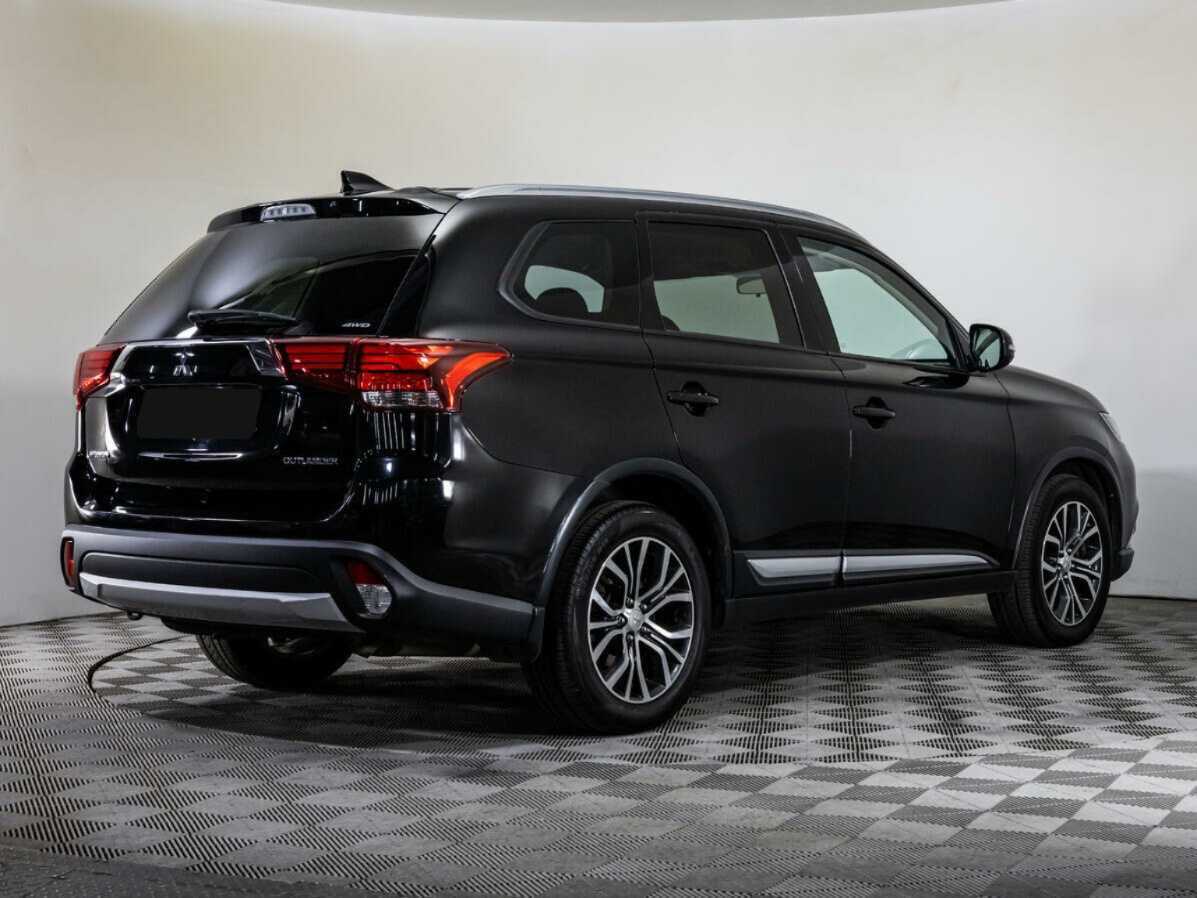 Mitsubishi Outlander б/у, 2017, Вариатор. Фото: #4
