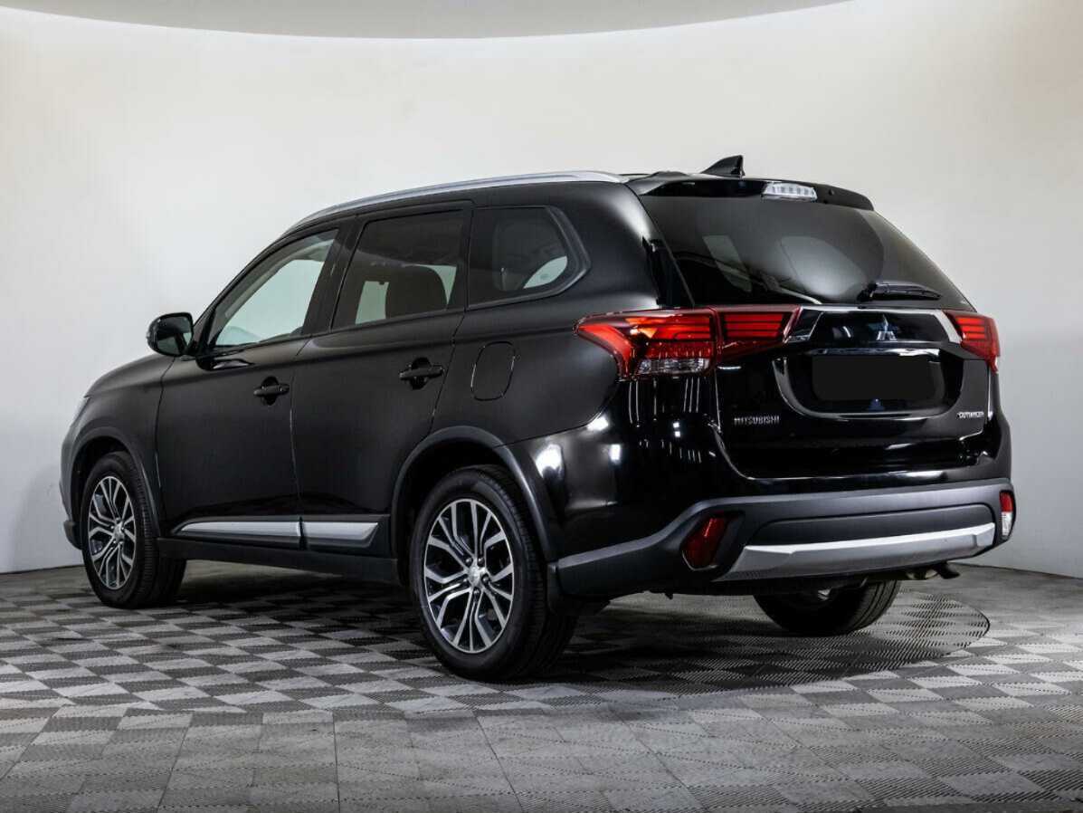 Mitsubishi Outlander б/у, 2017, Вариатор. Фото: #6