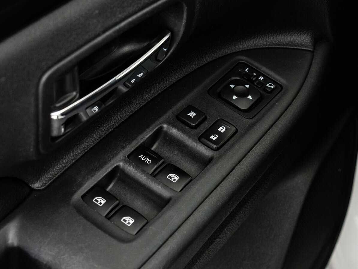 Mitsubishi Outlander б/у, 2017, Вариатор. Фото: #16