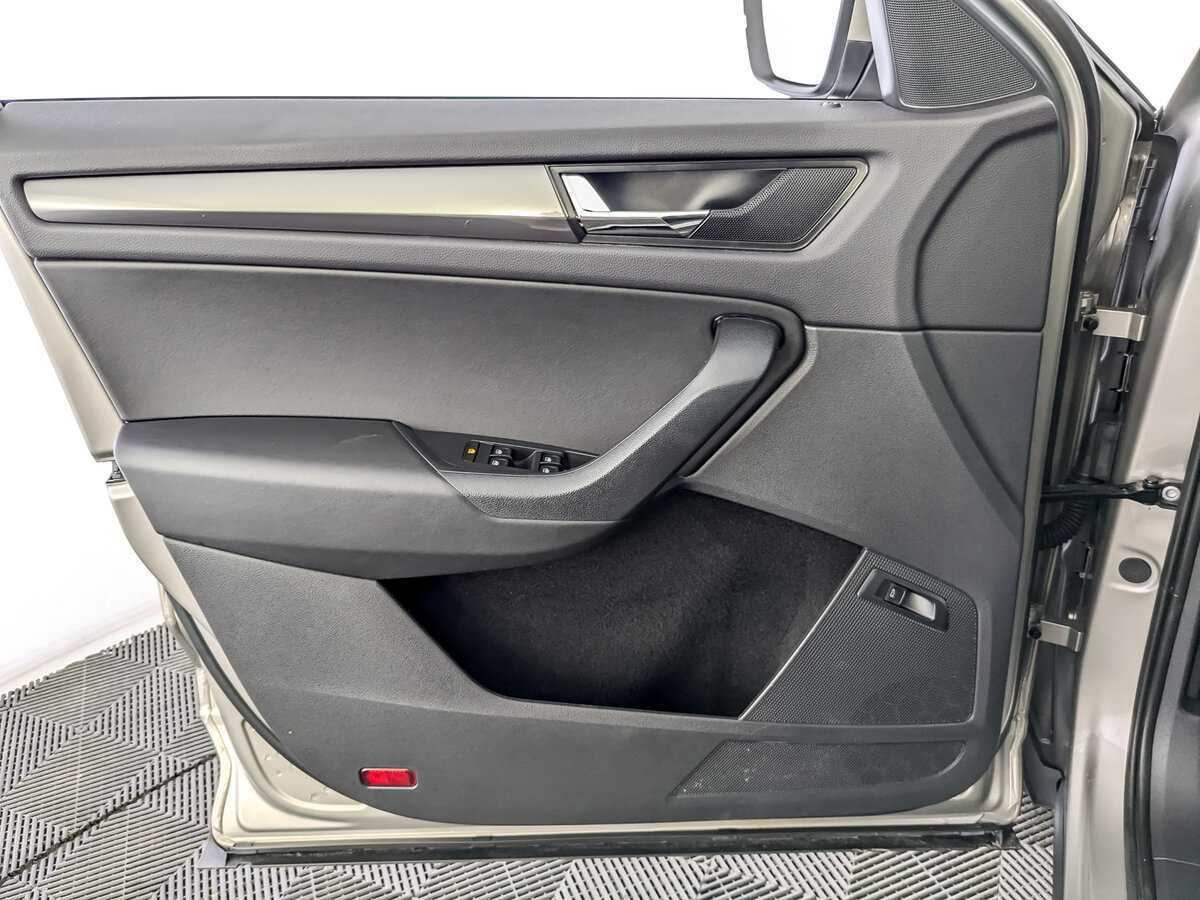 Skoda Kodiaq б/у, 2020, Роботизированная. Фото: #14