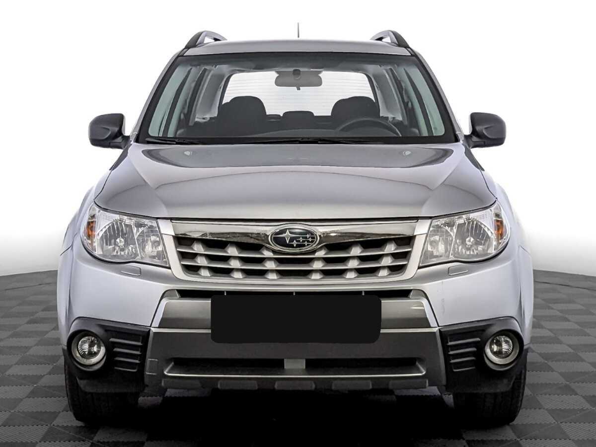 Subaru Forester б/у, 2012, Механическая. Фото: #1