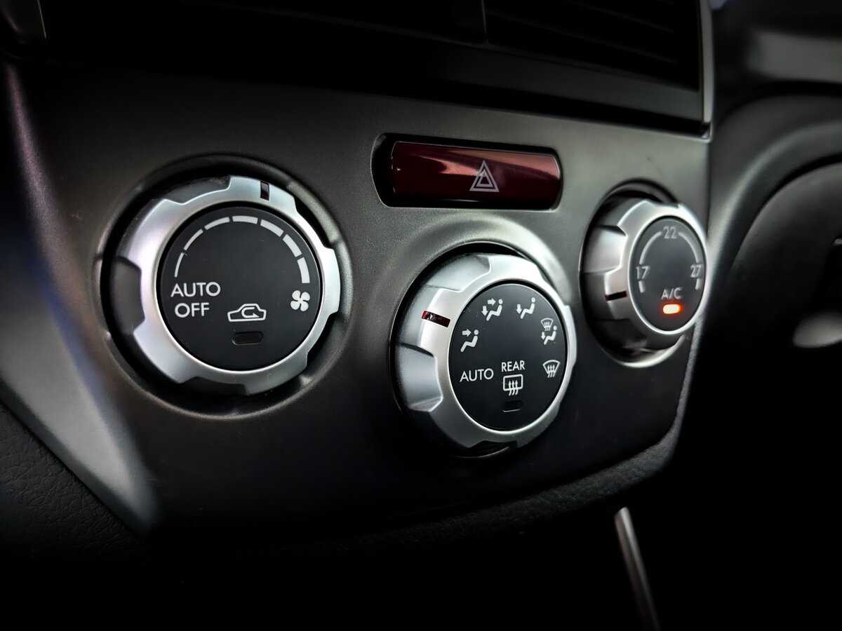 Subaru Forester б/у, 2012, Механическая. Фото: #20