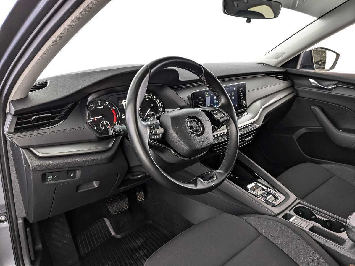 Skoda Octavia б/у, 2021, Автоматическая. Фото: #10